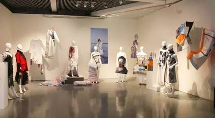 思變·蝶變 中國美術(shù)學(xué)院上海設(shè)計(jì)學(xué)院2017屆服裝與服飾設(shè)計(jì)專業(yè)畢業(yè)設(shè)計(jì)展